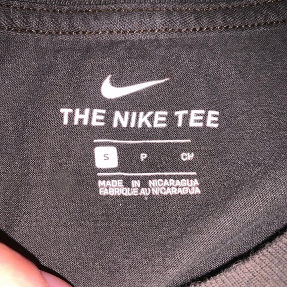 Mens small Nike tee. Good condition - Picture 2 of 2